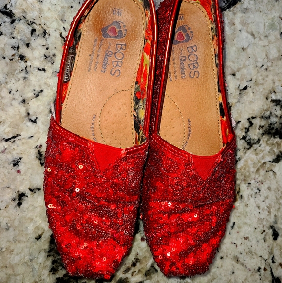 red glitter bobs